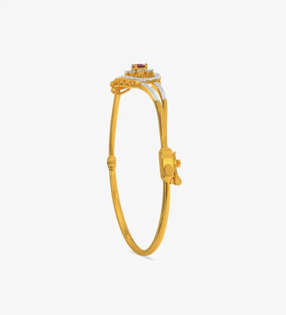 Malabar Gold And Diamonds Yellow Gold Bangle